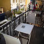 Tarnava - Oldtown House 호텔