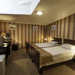 Tarnava - Oldtown House 호텔 3*